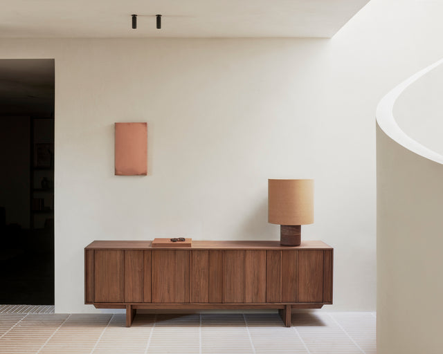 Buffet Pillar