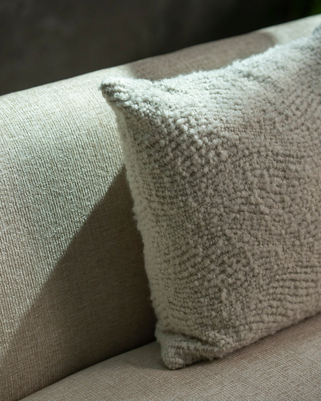 Coussin Necessity Wave