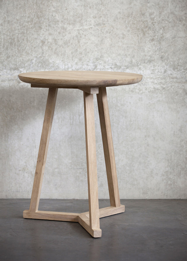 Bout de canapé Tripod