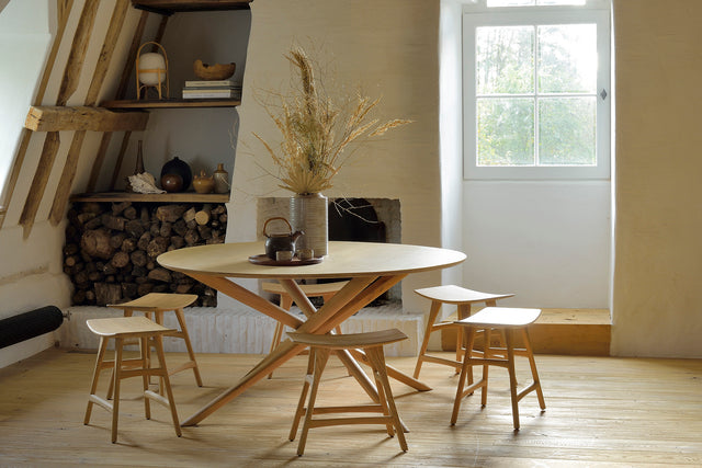 Table Mikado