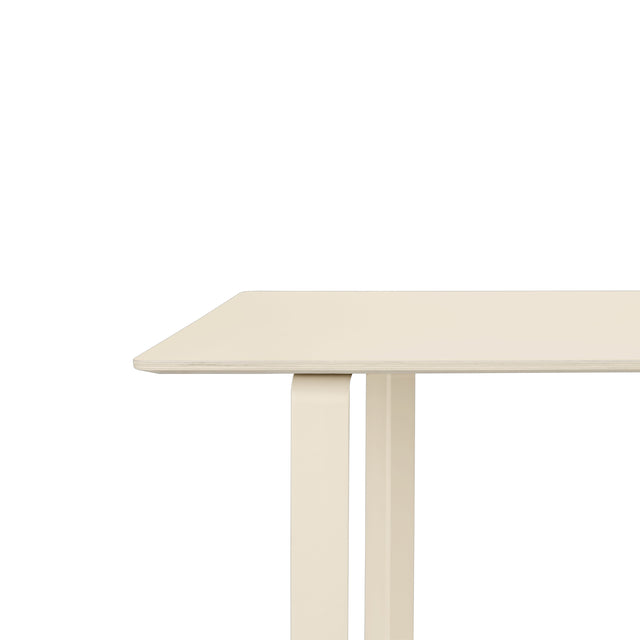 Table 70/70