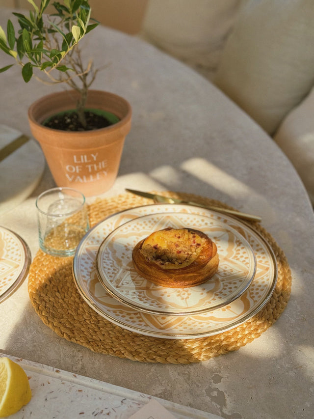 Assiette Beige