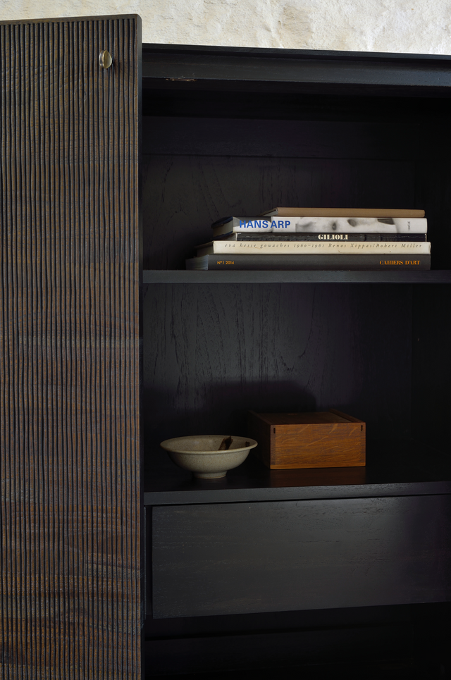 Armoire Grooves