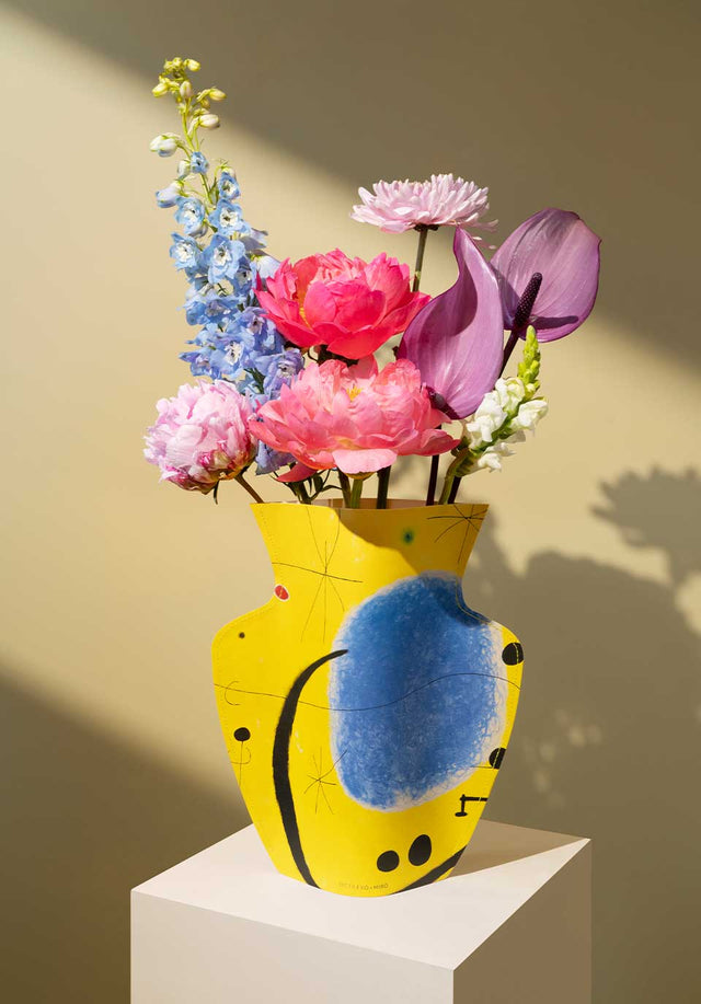 Vase en Papier Miró
