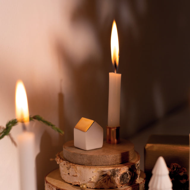 Bougeoir en bois et porcelaine