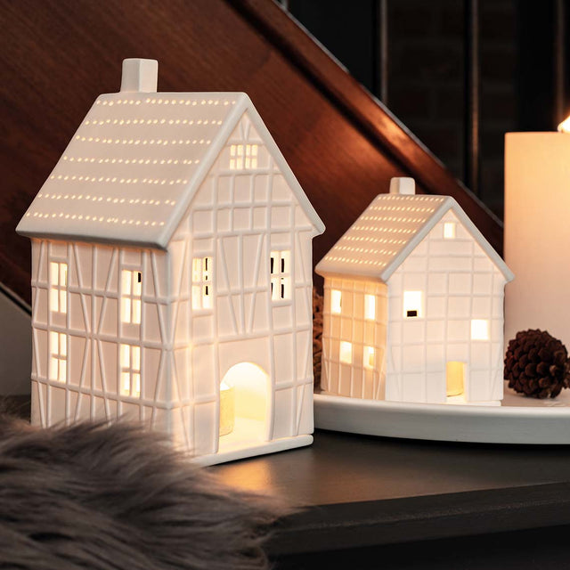 Grande maison en porcelaine