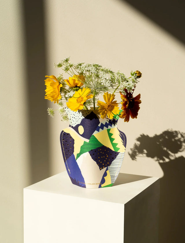 Petit Vase en Papier