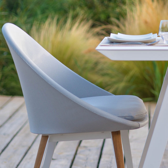 Chaise Vanity