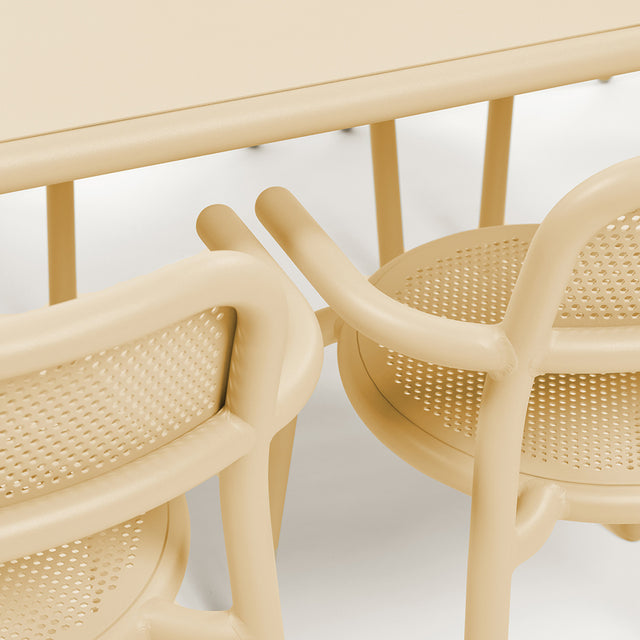 Chaise Toní